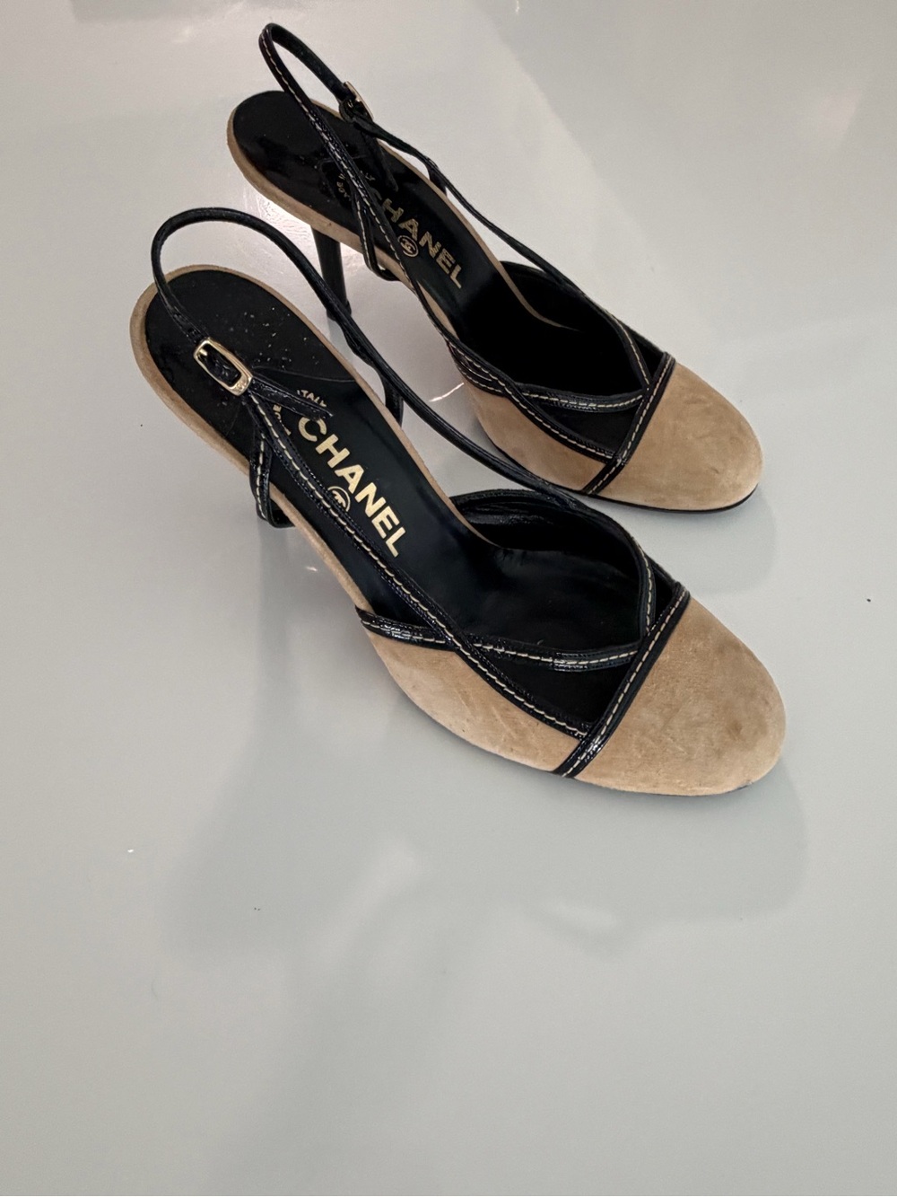 CHANEL Beige Suede and Black Patent Slingback Heels